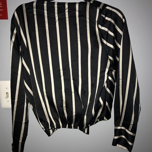 MISSGUIDED Front Tie “Silk” Blouse - Picture 2 of 2